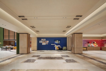 hampton by hilton xian bell tower