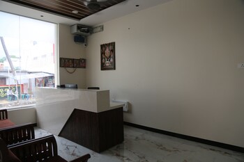kandhaguru residency