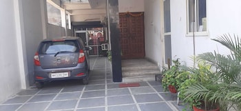hotel shivdham