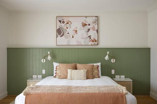 plumes by ch boutique and apartments an ascend collection hotel