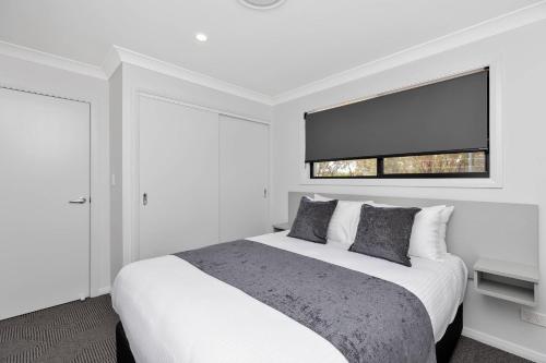 plumes by ch boutique and apartments an ascend collection hotel