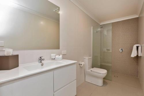 plumes by ch boutique and apartments an ascend collection hotel