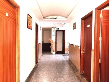 hotel brahman bhawan