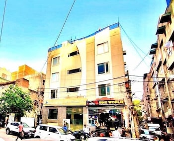 hotel brahman bhawan