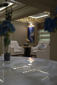royal palace hotel al olaya
