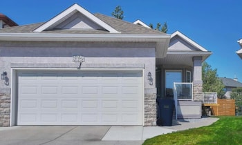 Arbour Crest By Grenadier Luxury Suites,,2 star