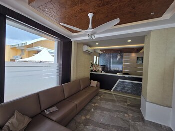 Petrose Business Hotel,,3 star