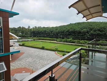 petrose business hotel