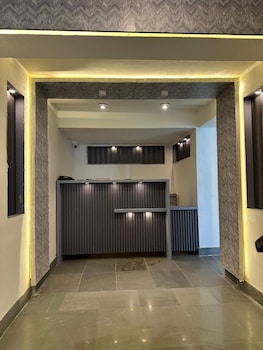 hotel vyankatesh inn