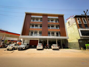 hotel shanti residency vrindavan