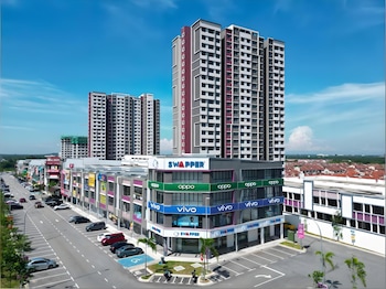 kl international airport residensi arena