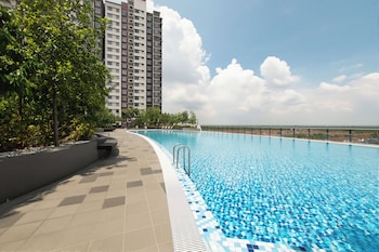 kl international airport residensi arena