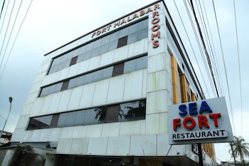 hotel fort malabar near ernakulam town north railway station