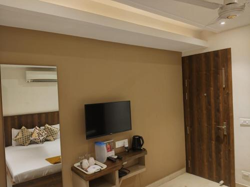 Eennra Kaansabbati,,2 star