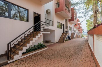 alaya stays 3 bhk casa bella vista