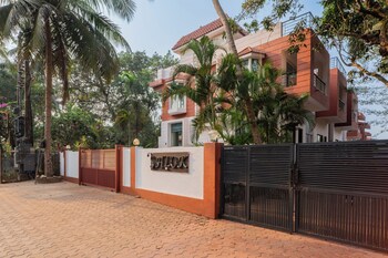 alaya stays 3 bhk casa bella vista