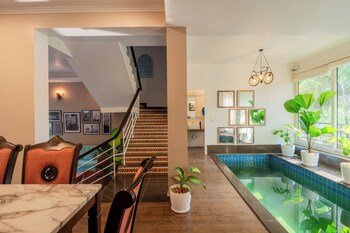 alaya stays 3 bhk casa bella vista