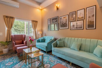 alaya stays 3 bhk casa bella vista