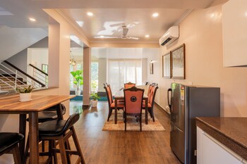 alaya stays 3 bhk casa bella vista
