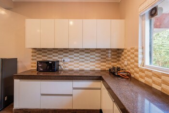 Alaya Stays 3 Bhk Casa Bella Vista,,4 star