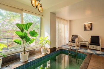 alaya stays 3 bhk casa bella vista
