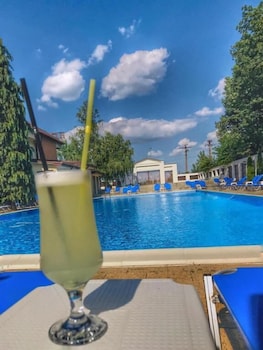 Hotel President Scornicesti,,3 star