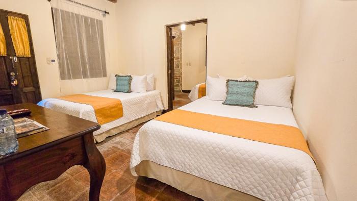 hotel casa colonial