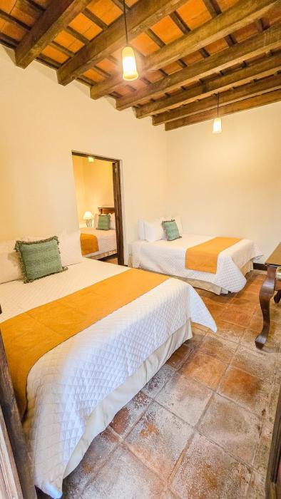 hotel casa colonial