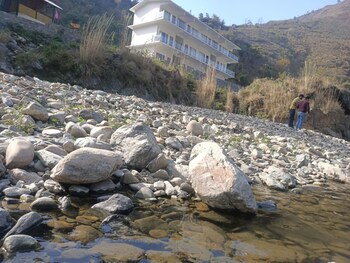 riverside near kainchi dham temple