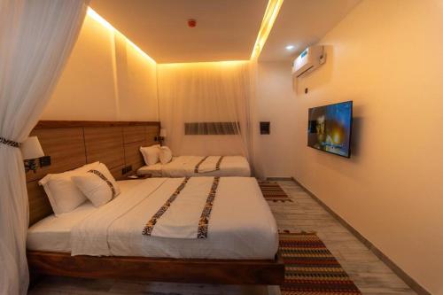 the mist hotel entebbe