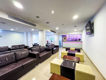 Hotel 13 De Outubro By Umbral,,2 star