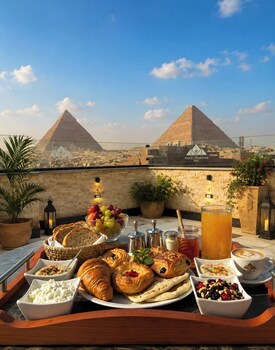 foola pyramids inn hotel