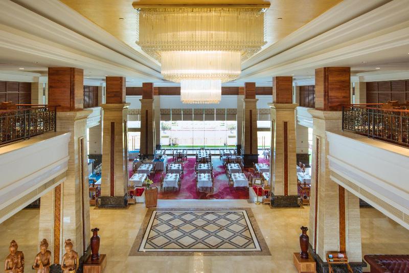 Landmark Mekong Riverside Hotel,Vientiane Prefecture>>Vientiane,5 star