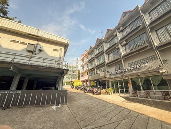 pl residence hotel patamnak soi 3
