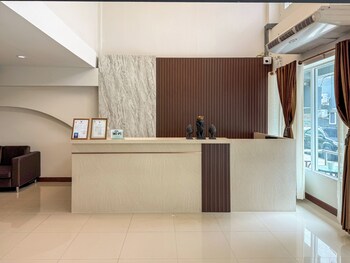 Pl Residence Hotel Patamnak Soi 3,,2 star