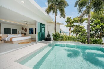 secret tides luxury beachfront villas