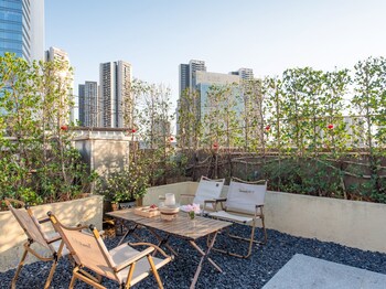 lifeng hotel huangpu xiayuan branch