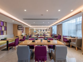 lifeng hotel huangpu xiayuan branch