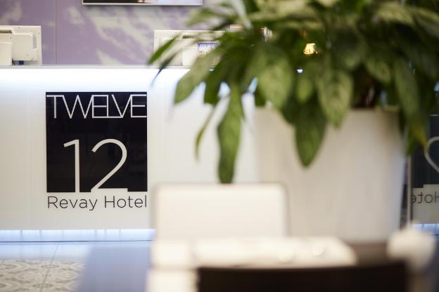 12 revay hotel