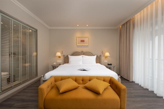 hotel montmartre de sapa
