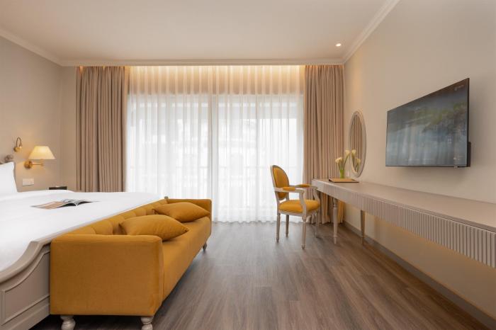 hotel montmartre de sapa