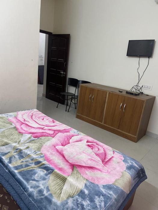 chandresh homestay