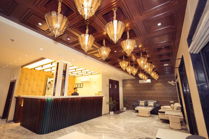 hotel vanshi vat