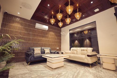 hotel vanshi vat