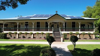 gunabul homestead and golf course