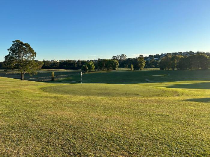 gunabul homestead and golf course