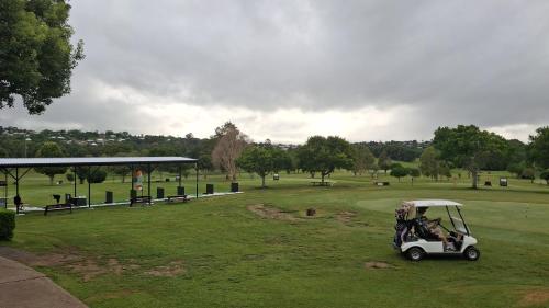 gunabul homestead and golf course