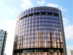 breezbay hotel resort and spa