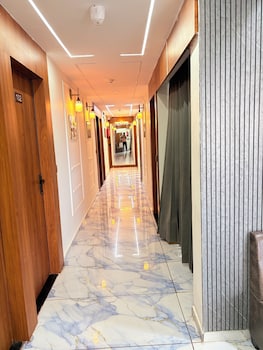 hotel ctm lake