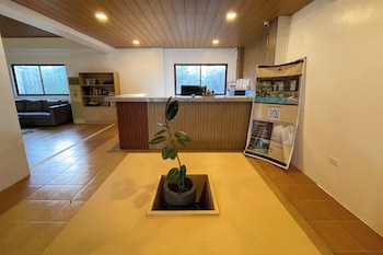 Novella Tagaytay,,2 star